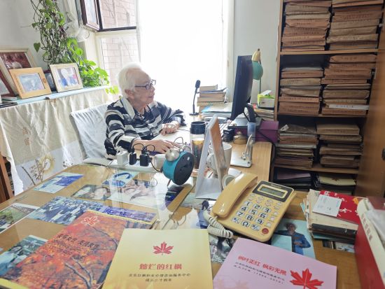 王行娟每天都按时作息,减少“无效时间”。摄影|本刊记者 张旭 王行娟每天都按时作息,减少“无效时间”。摄影|本刊记者 张旭