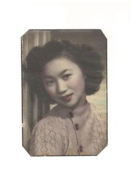 晓雪的姥姥。图|受访者提供 晓雪的姥姥。图|受访者提供