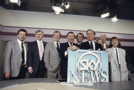 1989꣬³・Ĭ׶سϯյ̨Sky TVʽ